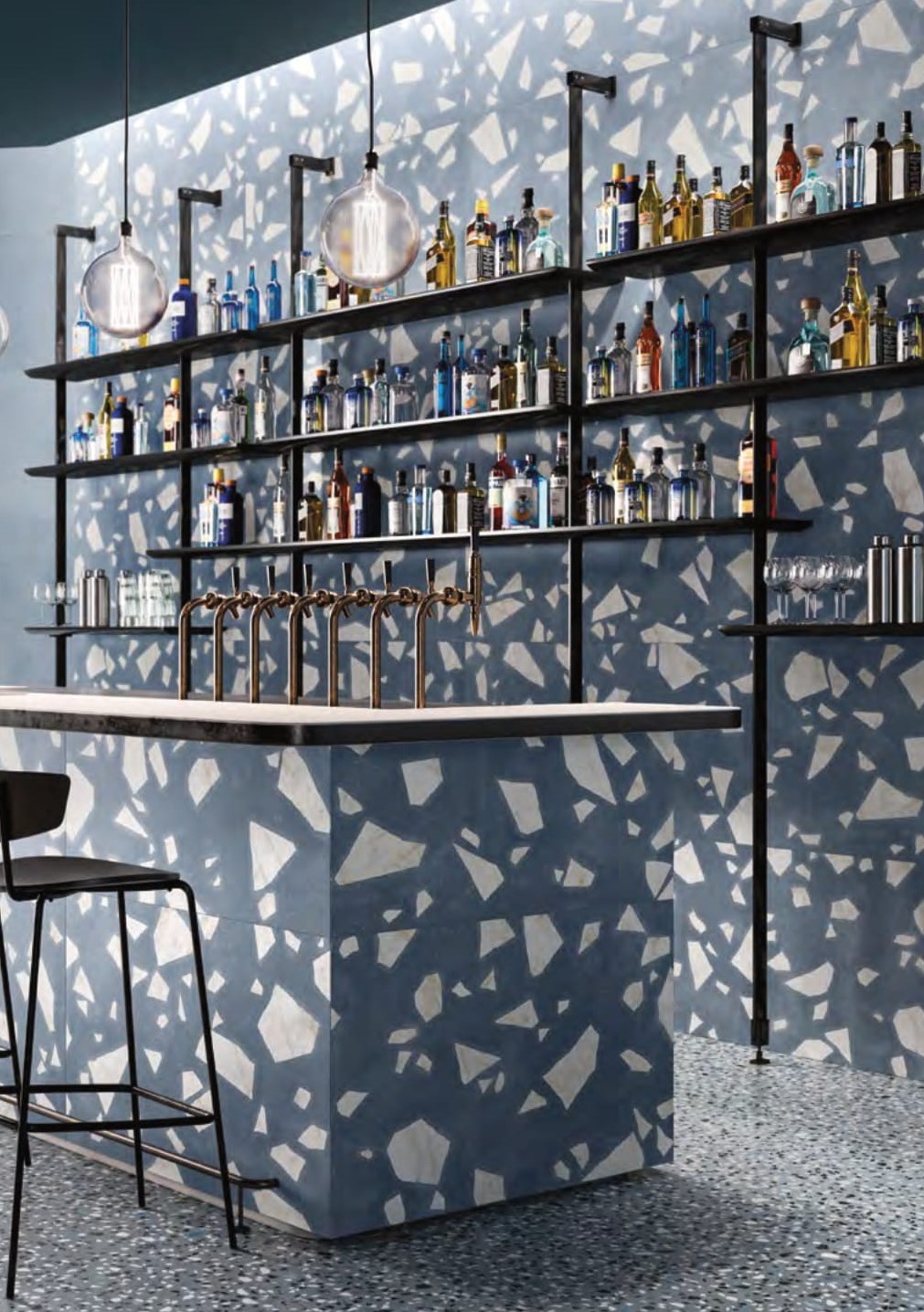 Emil Medley Blue Rock 30x60 lastryko